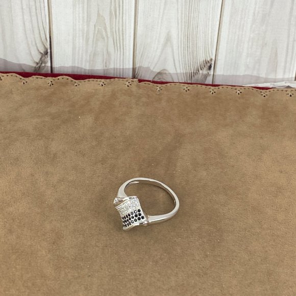 Parrty Time 1/3CT Black Sapphire & 1/3CT CZ's Pave Set in 925 Silver Ring Size 8 - Picture 3 of 5